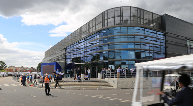 Farnborough-International-Exhibition-&-Conference-Centre,-Farnborough-Airport