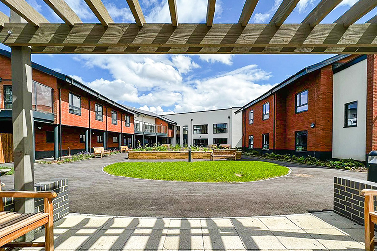 New Housing - Best Purpose Built Accommodation - New River Gardens, Broxbourne