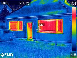 Thermal image with InstaGroup Thermo Trac damp proof in place
