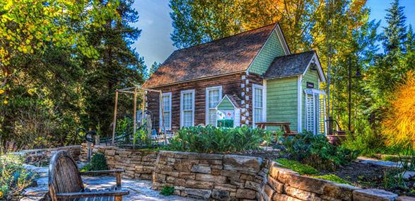 Picture of house surrounded by trees - how to get it right - ground heave